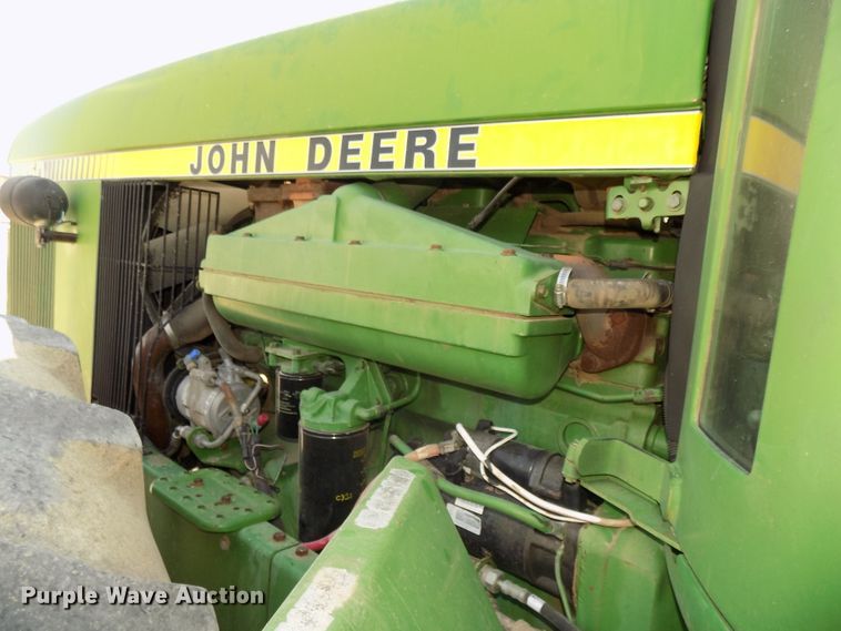 image for item DG2445 1985 John Deere 8650 4WD tractor