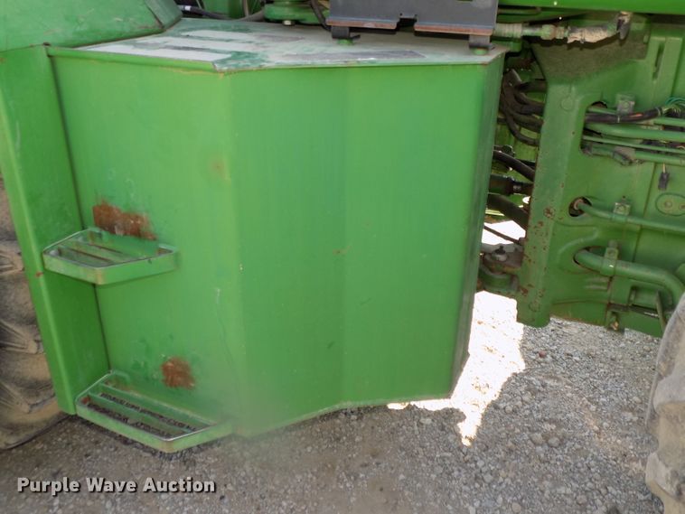 image for item DG2445 1985 John Deere 8650 4WD tractor