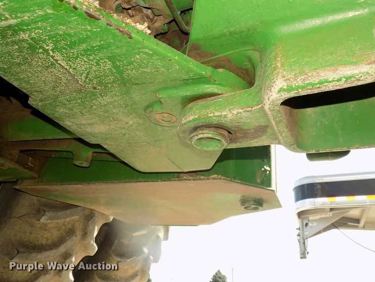 image for item DG2445 1985 John Deere 8650 4WD tractor