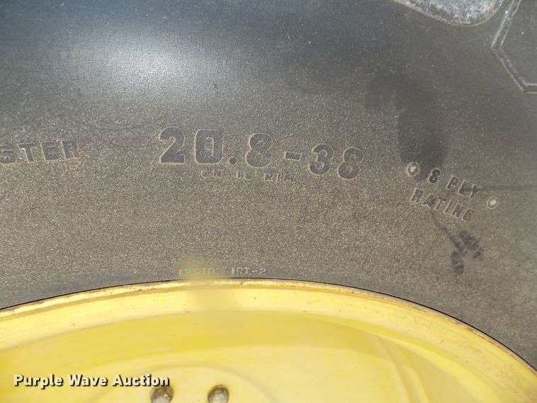 image for item DG2445 1985 John Deere 8650 4WD tractor