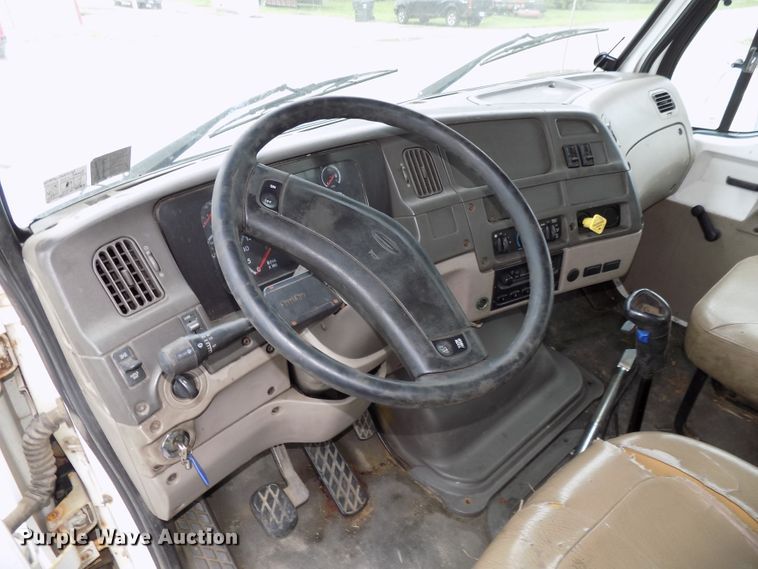 image for item DG2456 2004 Sterling LT7500 flatbed truck