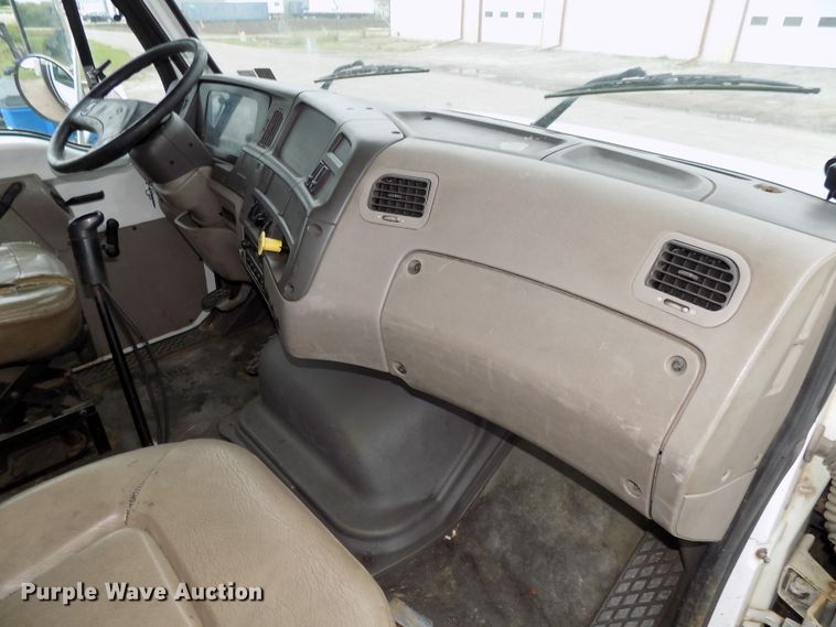 image for item DG2456 2004 Sterling LT7500 flatbed truck