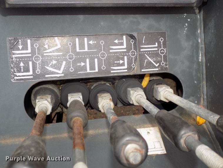 image for item DG2457 2006 Princeton E2-3RVX piggyback forklift