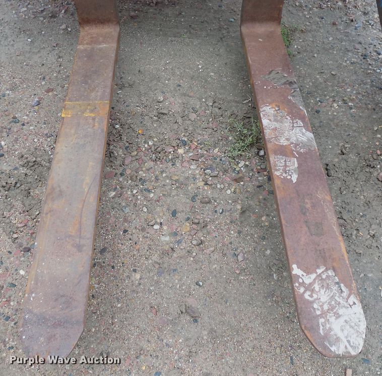 image for item DG2457 2006 Princeton E2-3RVX piggyback forklift