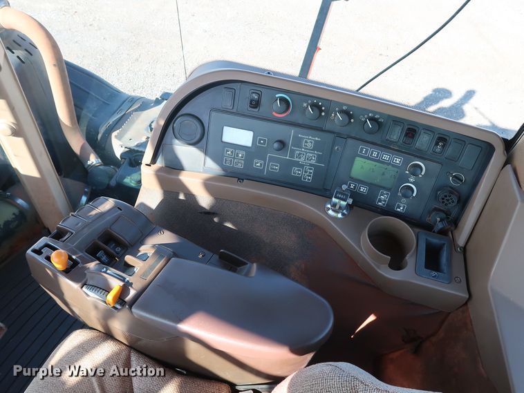 image for item DG4182 2009 John Deere 9630 Scraper Special 4WD tractor