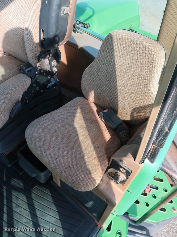 image for item DG4182 2009 John Deere 9630 Scraper Special 4WD tractor