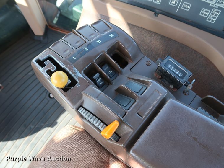 image for item DG4183 2008 John Deere 9630 Scraper Special 4WD tractor