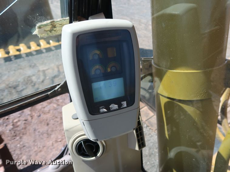 image for item DG4185 2005 Caterpillar 330C L excavator