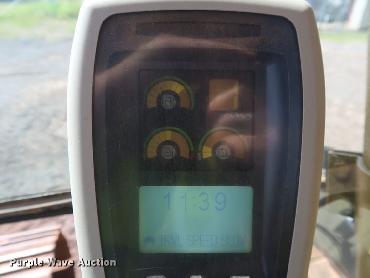 image for item DG4185 2005 Caterpillar 330C L excavator