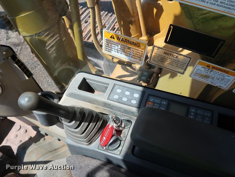 image for item DG4185 2005 Caterpillar 330C L excavator