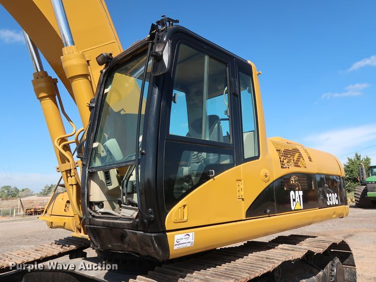image for item DG4185 2005 Caterpillar 330C L excavator