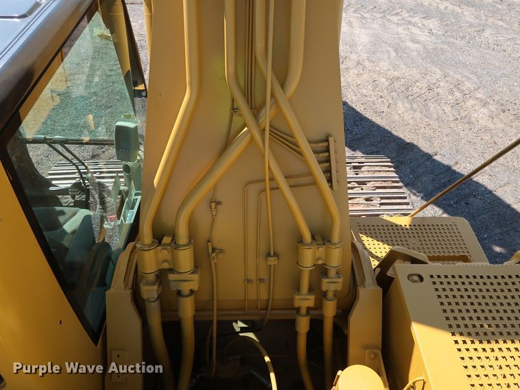 image for item DG4185 2005 Caterpillar 330C L excavator