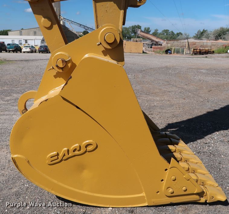 image for item DG4185 2005 Caterpillar 330C L excavator