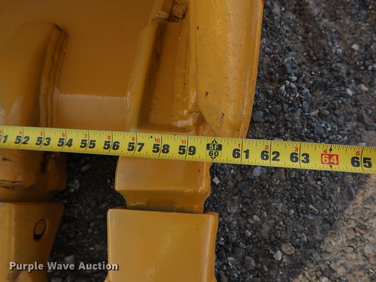 image for item DG4185 2005 Caterpillar 330C L excavator