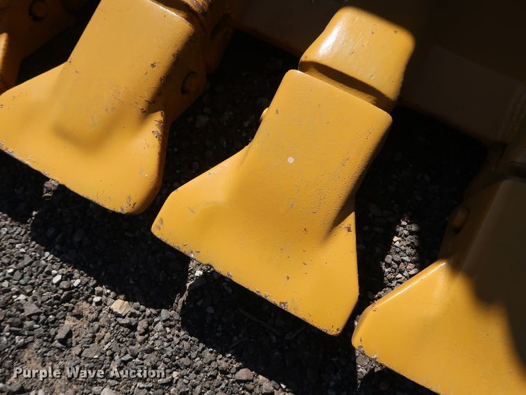 image for item DG4185 2005 Caterpillar 330C L excavator