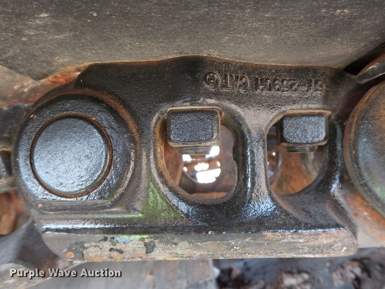 image for item DG4185 2005 Caterpillar 330C L excavator