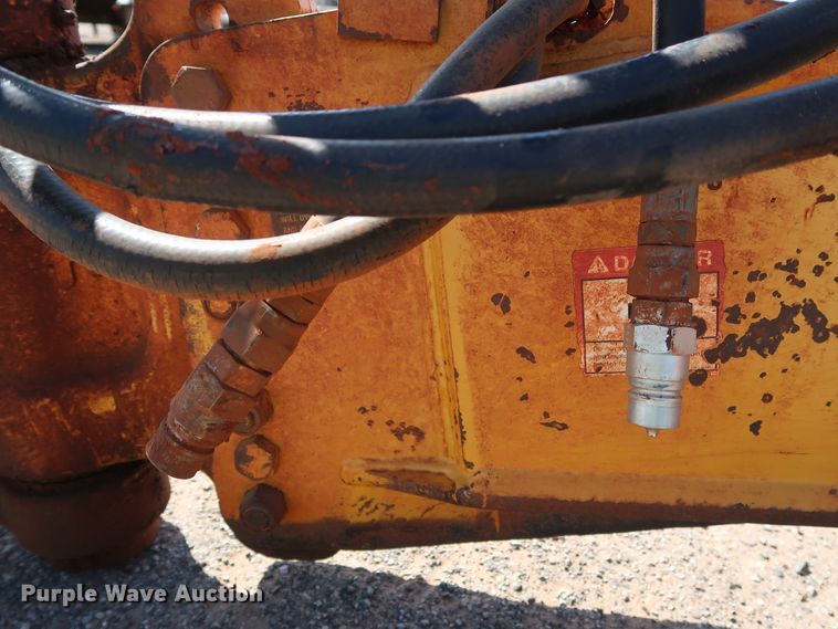 image for item DG4187 2010 John Deere 2112E scraper