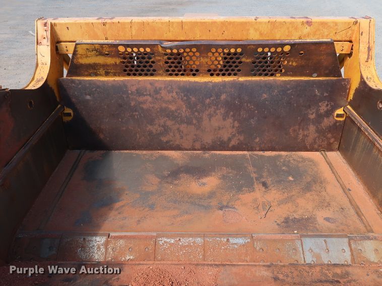 image for item DG4187 2010 John Deere 2112E scraper