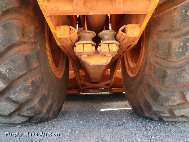 image for item DG4187 2010 John Deere 2112E scraper