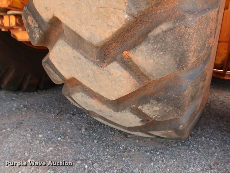 image for item DG4187 2010 John Deere 2112E scraper