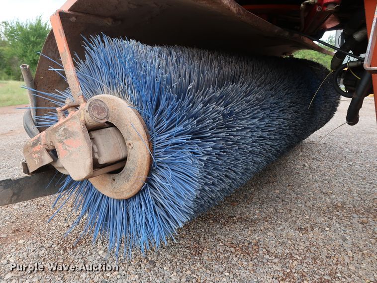 image for item DG4189 2001 Broce CR350 broom