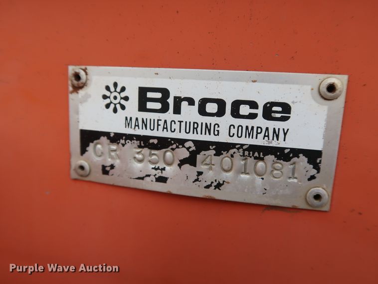 image for item DG4189 2001 Broce CR350 broom