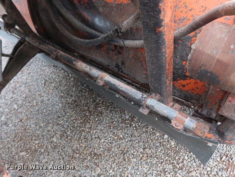 image for item DG4190 1999 Broce RJ350 broom