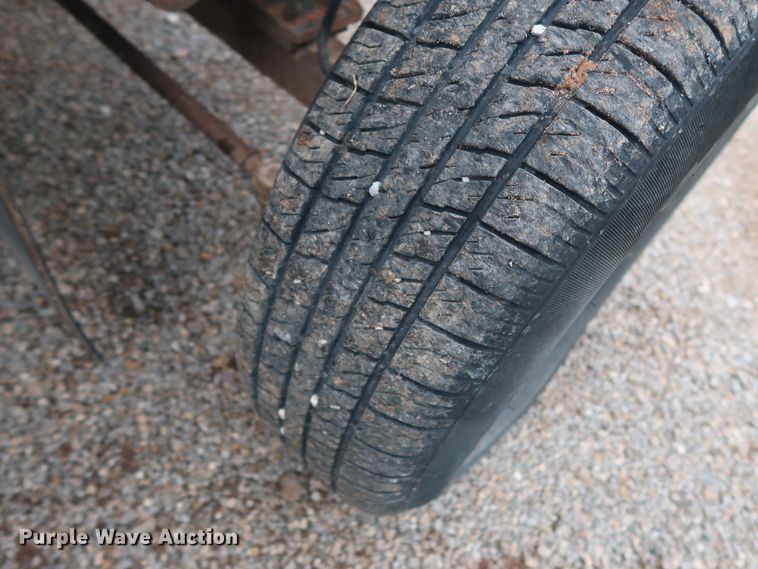 image for item DG4190 1999 Broce RJ350 broom