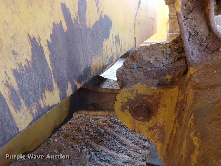 image for item DG4220 2008 Komatsu D65EX-15EO dozer