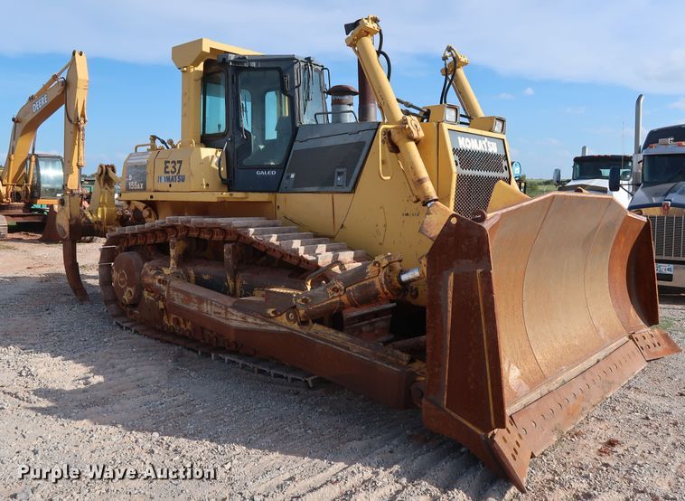 image for item DG4221 2005 Komatsu D155AX-5 dozer