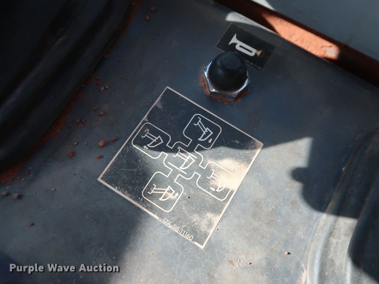 image for item DG4221 2005 Komatsu D155AX-5 dozer