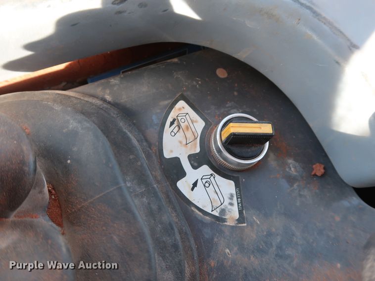 image for item DG4221 2005 Komatsu D155AX-5 dozer