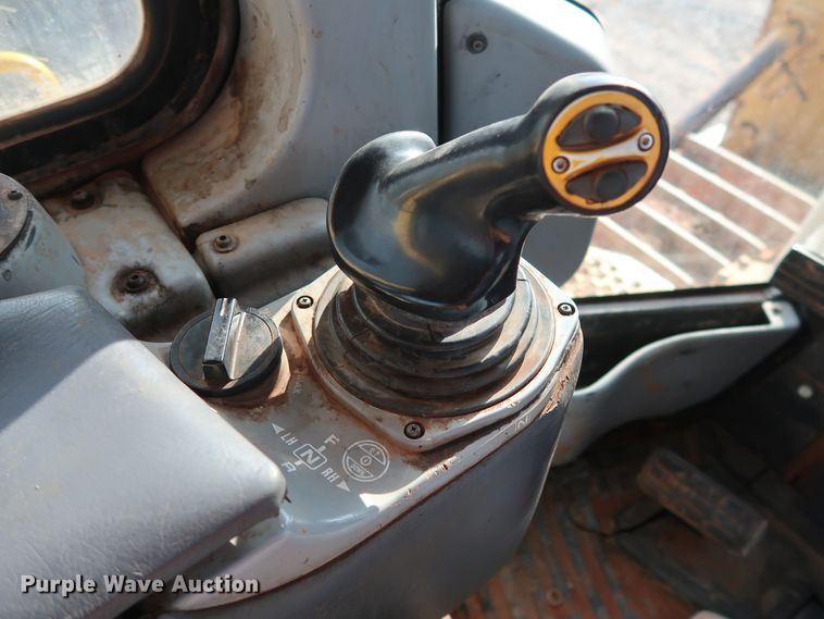 image for item DG4221 2005 Komatsu D155AX-5 dozer