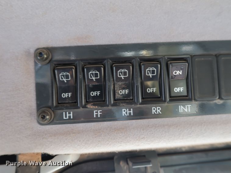 image for item DG4221 2005 Komatsu D155AX-5 dozer