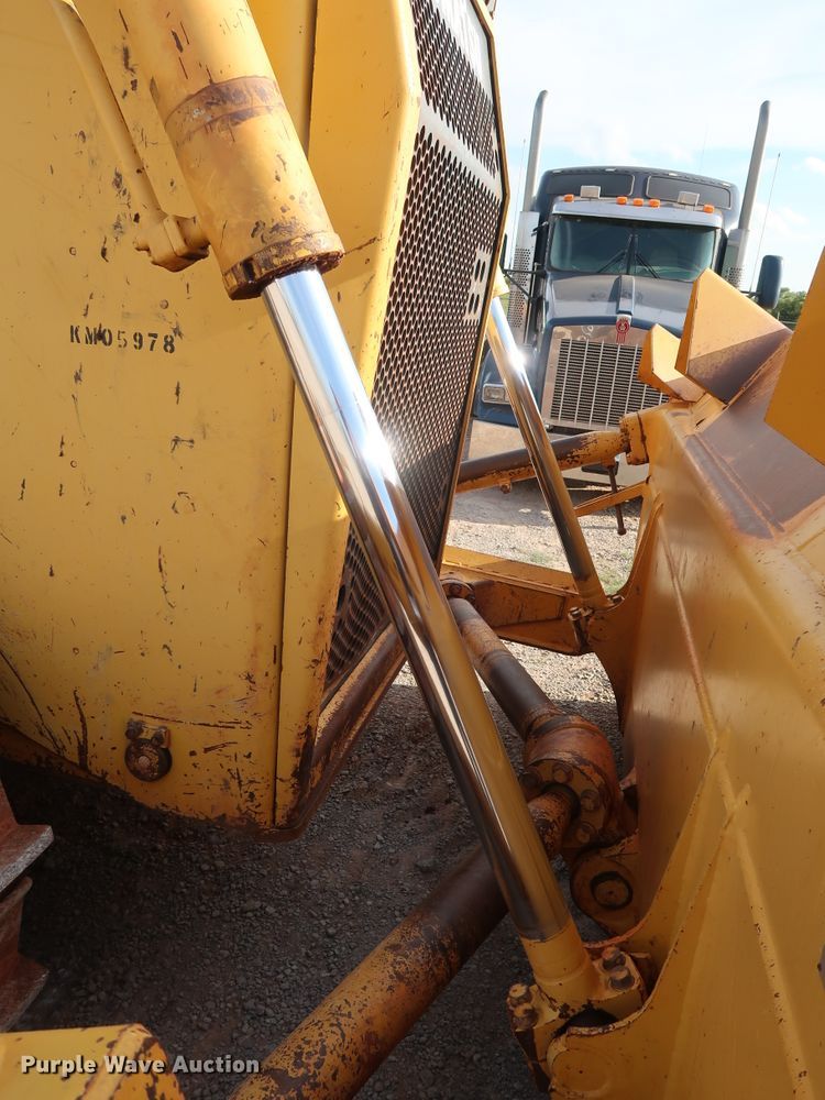 image for item DG4221 2005 Komatsu D155AX-5 dozer