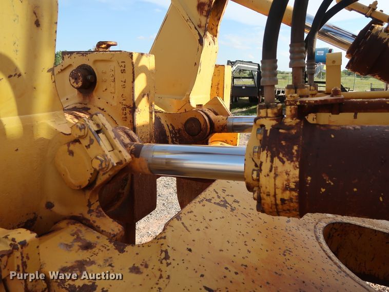 image for item DG4221 2005 Komatsu D155AX-5 dozer