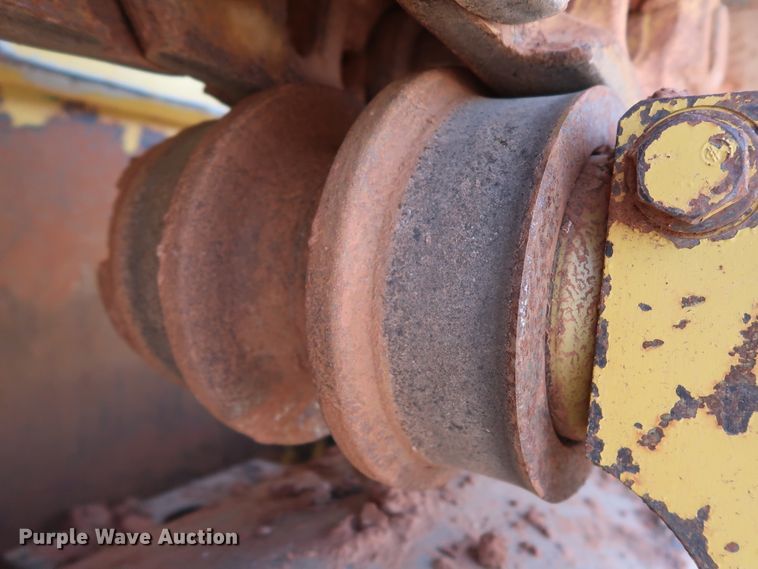 image for item DG4221 2005 Komatsu D155AX-5 dozer