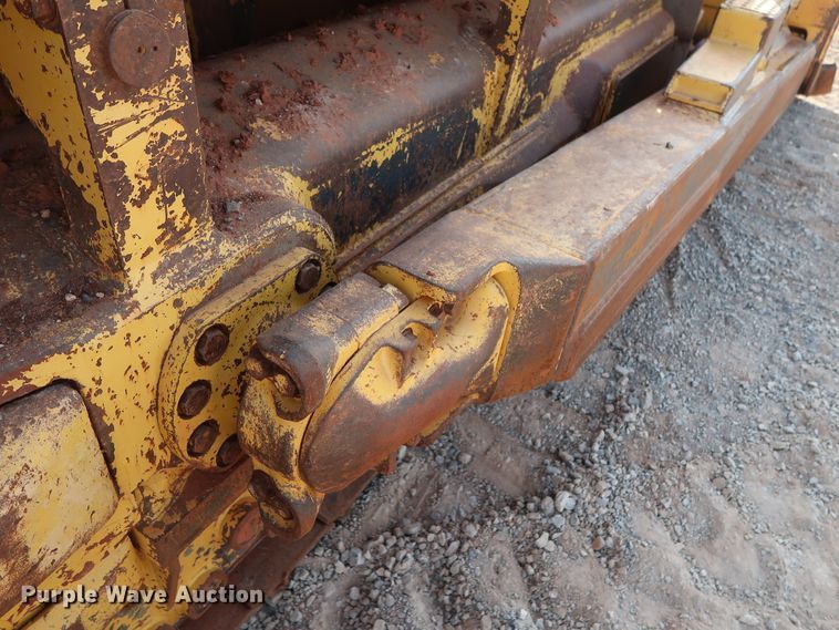 image for item DG4221 2005 Komatsu D155AX-5 dozer