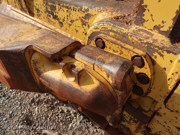 image for item DG4221 2005 Komatsu D155AX-5 dozer
