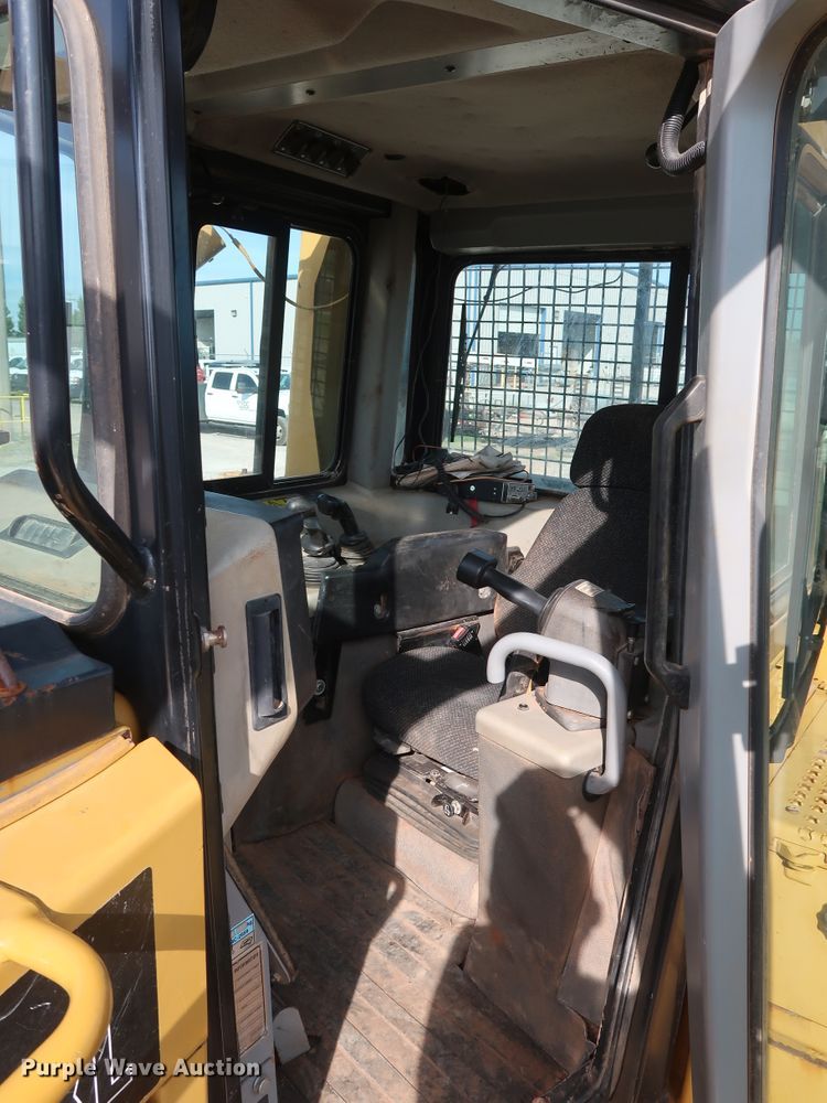 image for item DG4222 2008 Caterpillar D6T XL dozer