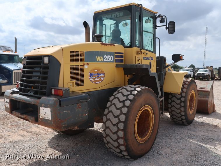 image for item DG4223 2006 Komatsu WA250-5 wheel loader