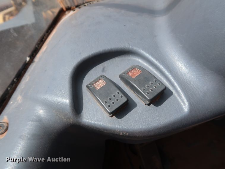 image for item DG4223 2006 Komatsu WA250-5 wheel loader