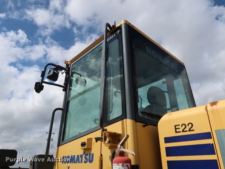 image for item DG4223 2006 Komatsu WA250-5 wheel loader