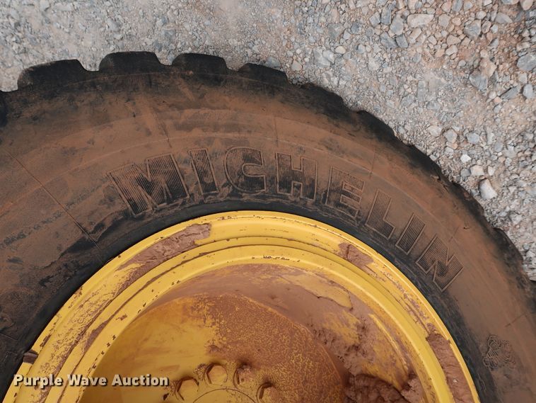 image for item DG4223 2006 Komatsu WA250-5 wheel loader