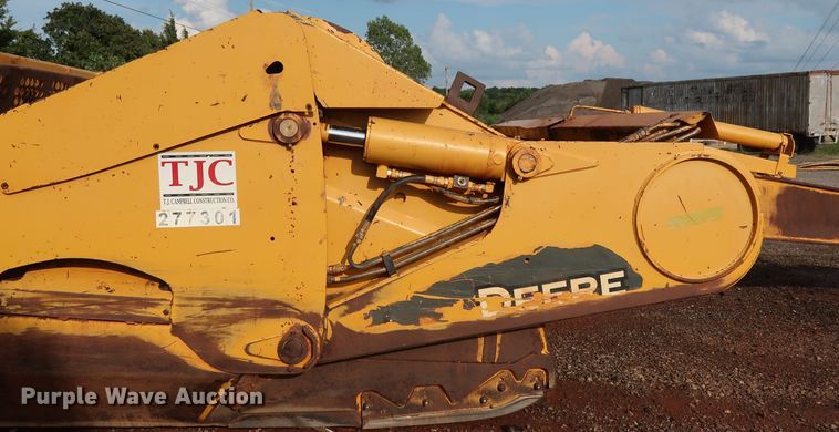 image for item DG4227 2010 John Deere 2112E scraper