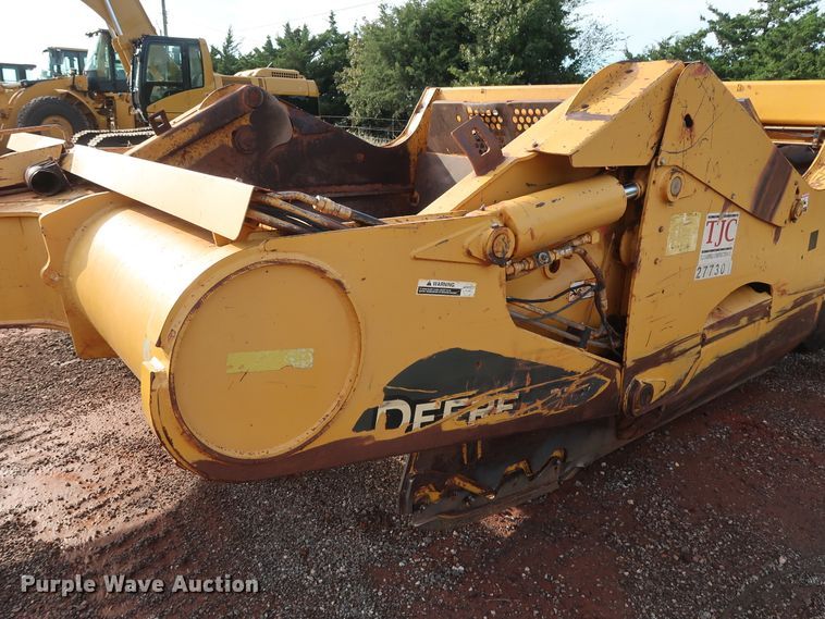 image for item DG4227 2010 John Deere 2112E scraper