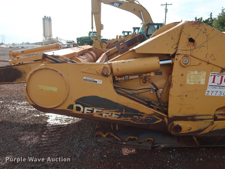 image for item DG4227 2010 John Deere 2112E scraper