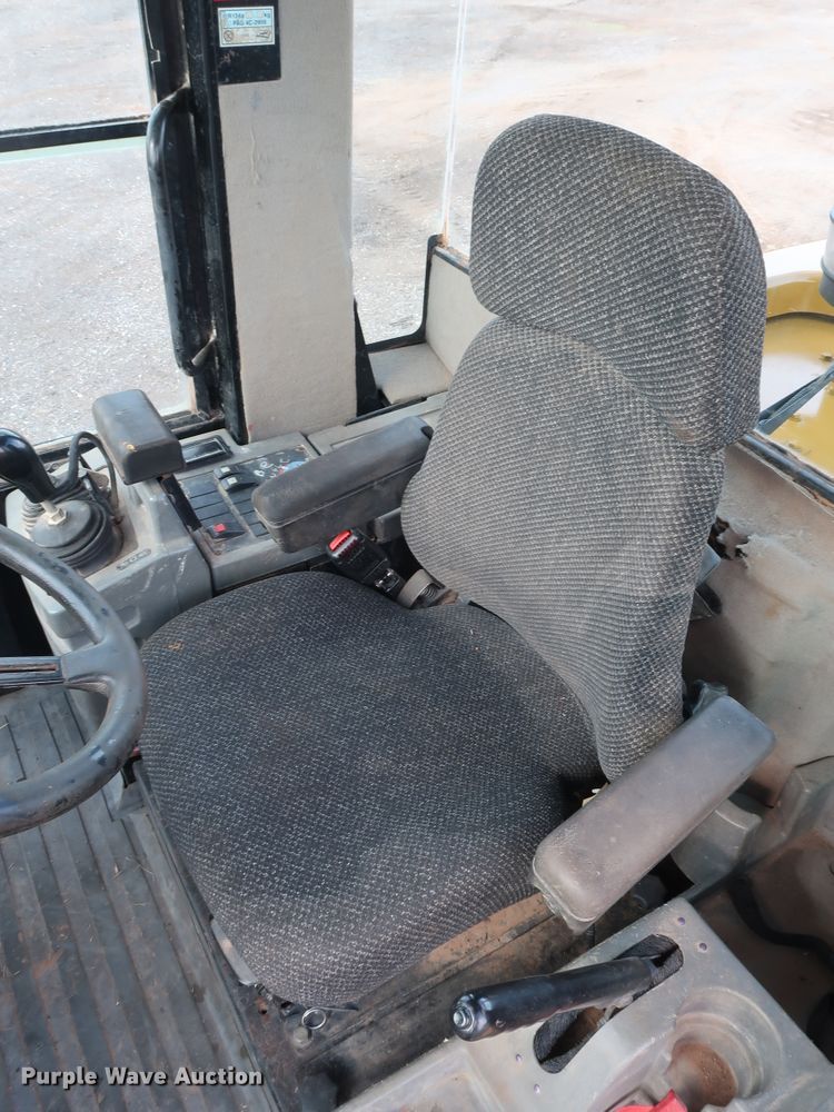 image for item DG4228 2005 Caterpillar 938G wheel loader
