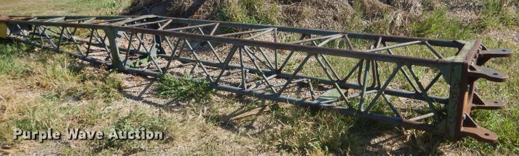 image for item DG5840 1985 International 2375 crane truck