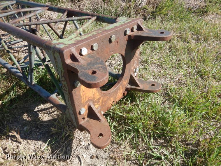 image for item DG5840 1985 International 2375 crane truck